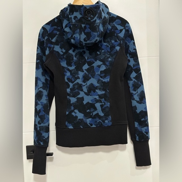 Lululemon: Women’s Full Zip Scuba Hoodie- Size 6 - Picture 5 of 12